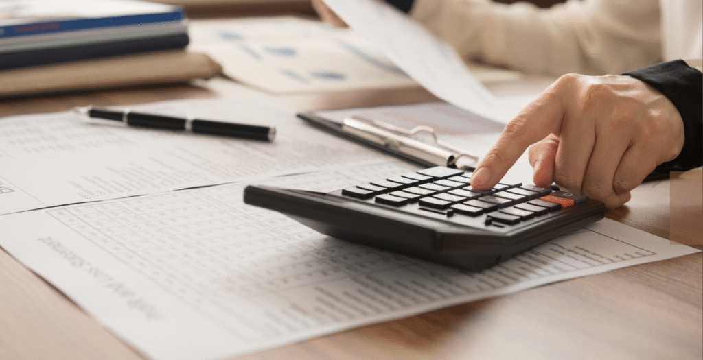 bogholder med kontoransv soeges